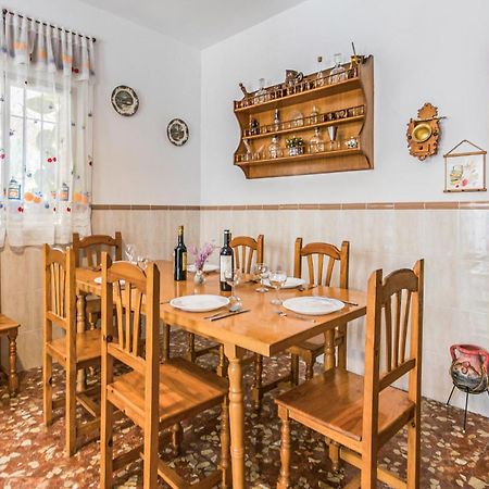 3 Bedroom Beautiful Home In Fuente Tojar Eksteriør bilde